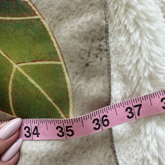 Patek Philippe women cashmere scarf unisex Retail 750$ - Picture 7 of 7